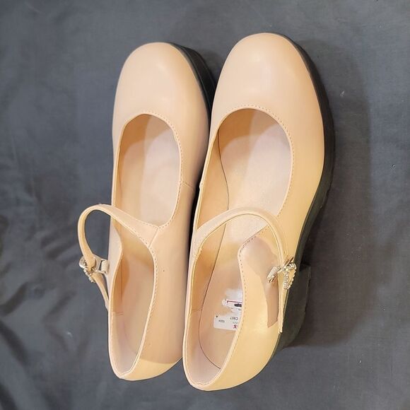 BRAND NEW YVO MARY-JANE WOMEN'S, BUCKLE DETAIL PLATFORM WEDGE PUMP - Picture 10 of 15